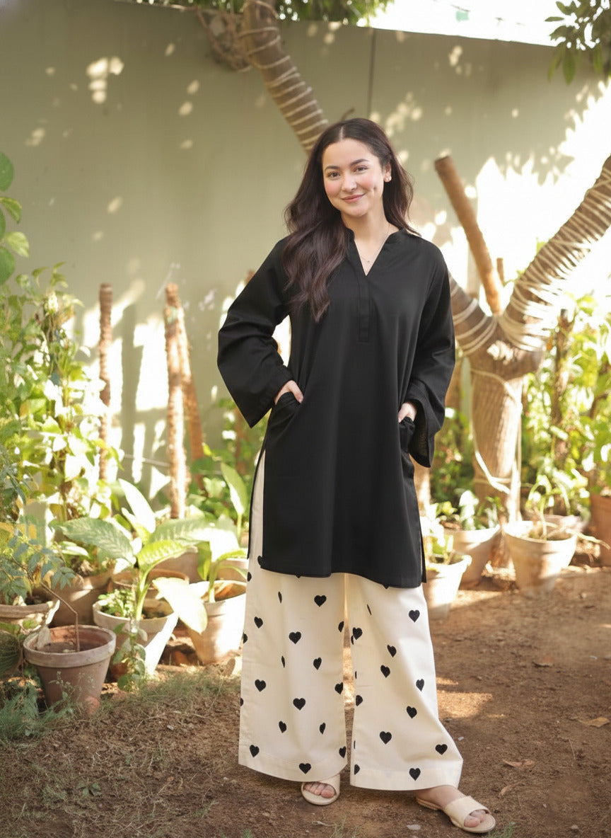 Eid 2026 Arrival HANIA AMIR 2PC