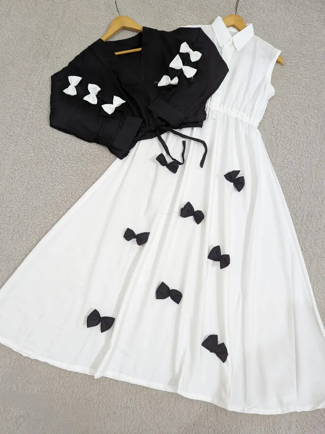 Bow attached on frock Maxi and top Sleeves 2PCs