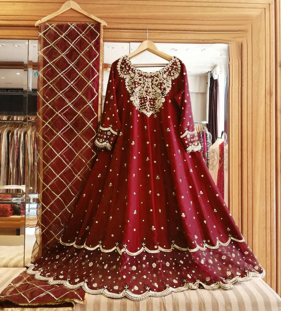 Ajwa Embroidered Maxi 3 Peice