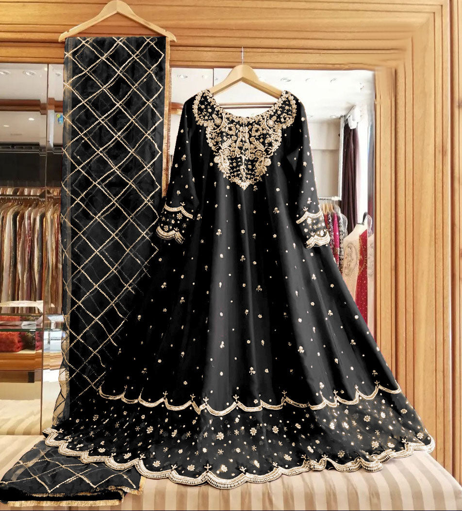 Ajwa Embroidered Maxi 3 Peice