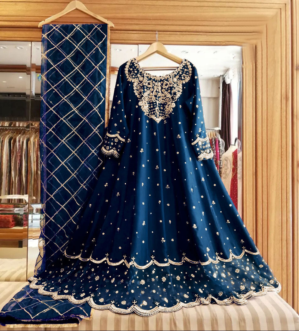 Ajwa Embroidered Maxi 3 Peice