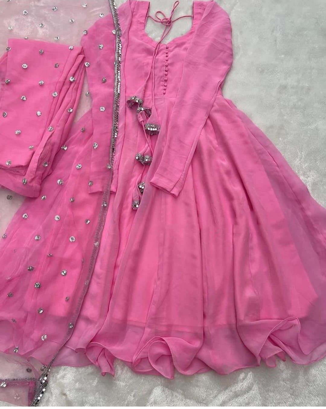 3pc V Neck Long Sleeves Maxi With Handwork And Lace Attached On Dupatta 3Pcs