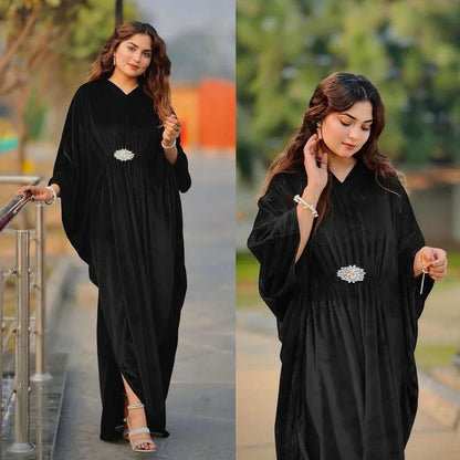 Luxury Velvet Kaftan – Elegant Flowing Evening Wear