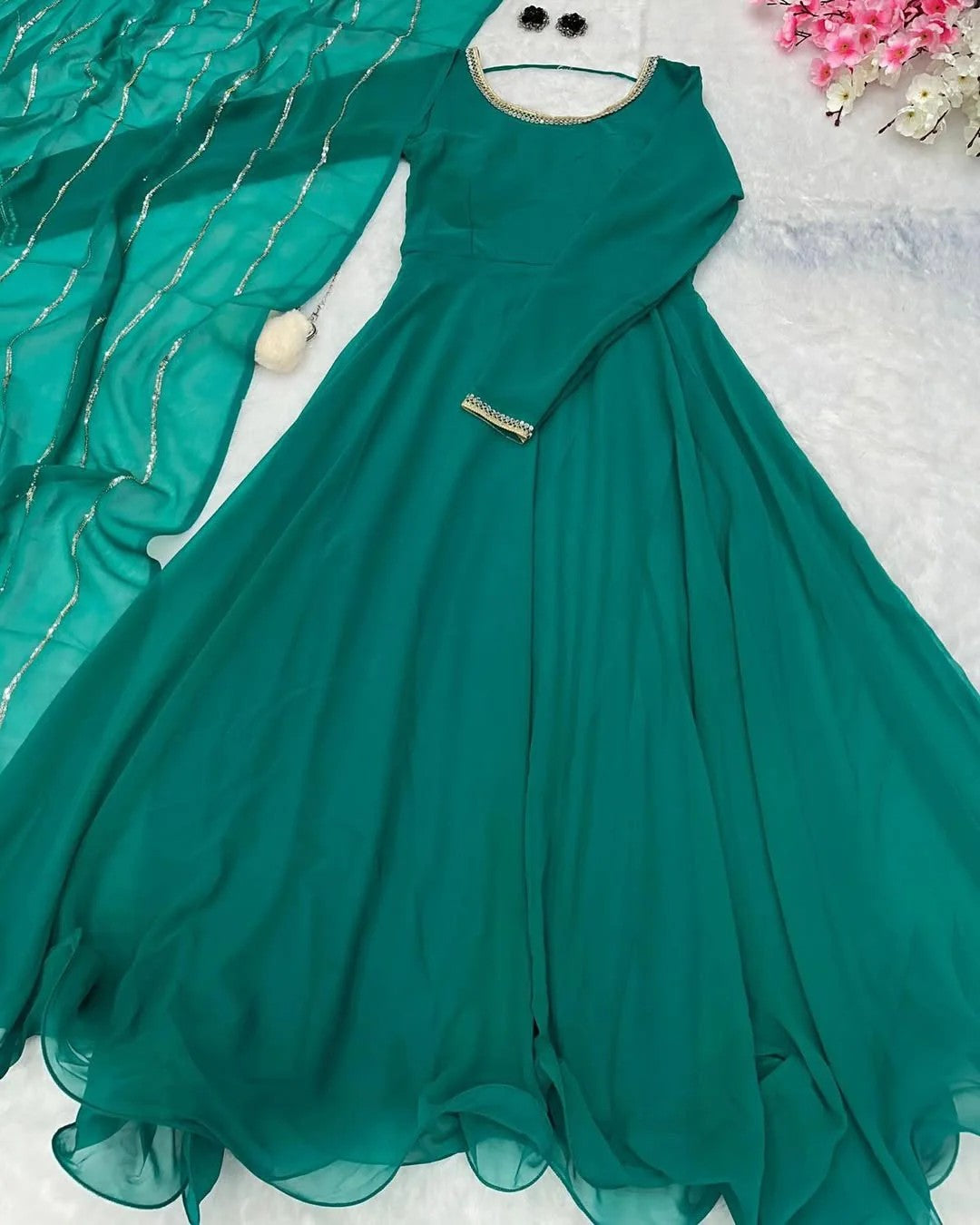 Anar Kali Maxi With Dupatta